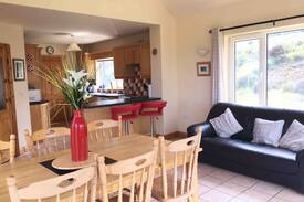 Ballyferriter House | Modern dormer bungalow with stunning sea views