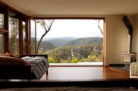 Mount Victoria House | Vanam Retreat - Sunset Suite - Blue Mountains
