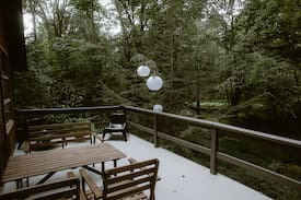 Cresco Cabin | FOX HILL CABIN -Romantic Getaway-Pocono Mountains