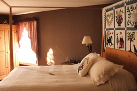 Rockingham Other | YAGNA INN