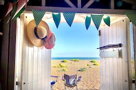 Bexhill-on-Sea Other | Beach Hut for day hire