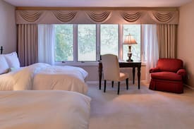 Kingsmill House | The 400 House at The Kingsmill Resort