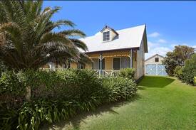 Peterborough House | Halcyon By The Sea