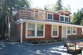 Southwest Harbor House | Lookout Cottage in Acadia, 5 minute walk into town