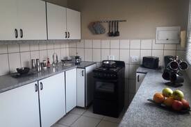 Rundu House | Manguni Guesthouse