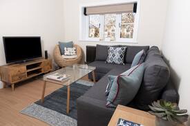 Emsworth Cabin | The Old School House - stunning waterside views