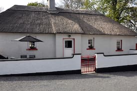 Callan House | Molassy Cottage Callan Co. Kilkenny