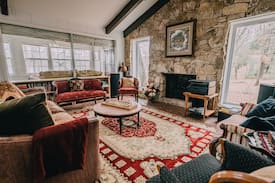 Athens House | Private East Texas fishing - Morrow Lake Cabin
