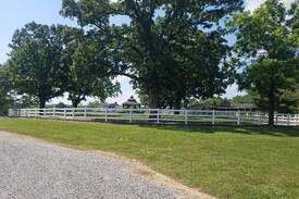 Shelbyville House | HORSE RANCH HEAVEN [ 3 ]