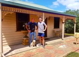 Portland Cabin | Dusting Cottage Historical Accommodation
