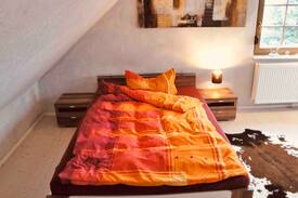 Mulben Apartment | kleine Landhaus Gästewohnung Katzenbuckelblick