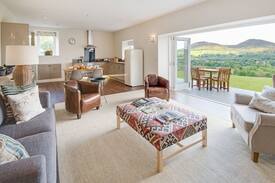 Melrose House | Smiddy - Self Catering Cottage (Sleeps 4), Melrose