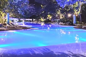 Maribago Apartment | Seaside One Bedroom Tambuli Resort 5 star Condo