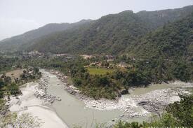 Mandi House | AKHIL FARM HOUSE for 4+Guests near Mandi Himachal