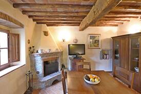 Gaiole in Chianti Apartment | LECCHI IN CHIANTI/MONTEBUONI VILLA BELL'ARIA