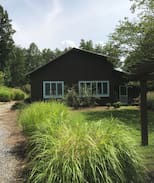 Hayesville Cabin | The Cottage at HazLee Acres- No Cleaning Fee