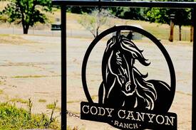 Orosi Cabin | SequoiasNational Park / kings - Cody Canyon Ranch