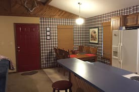 Mount Ida Cabin | Jan's Place (Lake Ouachita)