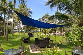 Wadduwa Villa | Wadduwa Beach Villas - Family Beach Cottage