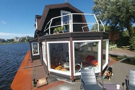 Heemstede Boat Rental | Woonboot/Houseboat/Hausboot in Haarlem