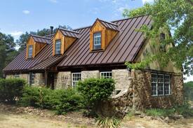 Julian Cabin | Stoneapple Farm-Historic Cottage in Julian
