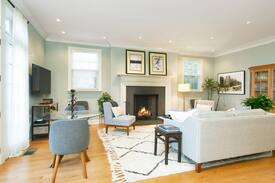 Greenwich House | Beautiful Guest House on Private Greenwich Estate