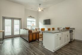 Downtown Chattanooga Apartment | 119~NEW High End Condo~PET FRIENDLY~Downtown