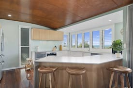 Woorim House | ENTERTAINERS DELIGHT ON THE BEACH