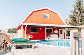 Alexandria House | The Big Red Barn
