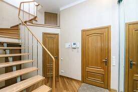 Verkhnie Misto Apartment | 3х ком. квартира на Майдане Независимости.