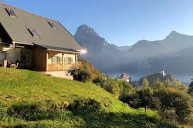 Traunkirchen House | Lake Hideaway - Jagaweh Traunkirchen / Traunsee