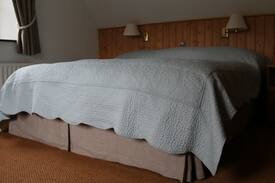 Rathdrum House | Secluded farmhouse in Clara Vale