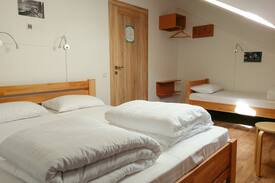 Svitlogirske Hostel | Triple room in DREAM Hostel Poltava