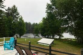 Killaloe Cabin | Cosy cottage on the beautiful Bonnechere River