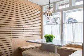 Detroit - Shoreway Apartment | Herman Gardens Luxury Rental