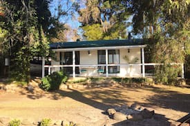 Coomba Park House | Bream cottage, lake water views