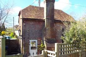 Elstead House | Holmwood Bothy, Elstead, Surrey