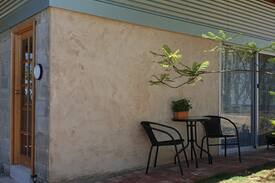 Port Lincoln House | Rose Cottage - Self Contained Studio and Garden