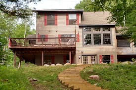 Hayward Cabin | Black Bear Lodge by PMH
