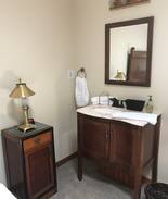 Eureka Springs Cabin | THE VICTORIA SUITE at The Carriage Inn