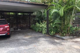 Thornlands House | Thornlands, "Bimbadeen Estate Private Cabin"