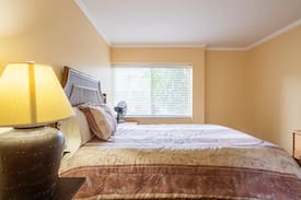 Gulf Gate Estates Apartment | Trinity Village Condominiums