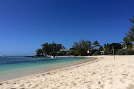 Roches Noires Apartment | Wait-N-Sea Villa