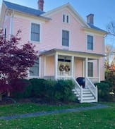 Irvington House | Goodrest , Irvington, VA, sleeps 8, Dog Friendly
