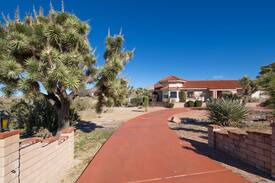 Yucca Valley House | Casa del Parque (Permit-STVR 04-18)