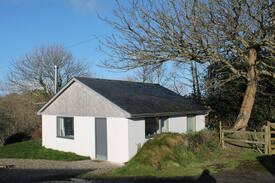 Truro House | The Annexe, Crescent Farm Cottage, Penhallow