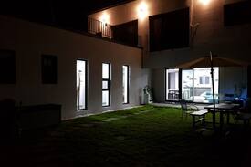 Sokcho House | 아오로 하우스(aoro house)_아오로는 '아울러. 동시에 함께'라는 옛말입니다.