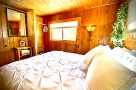 Grand Lake Cabin | Big Pine Log Cabin- Wildwood Cabins, Grand Lake