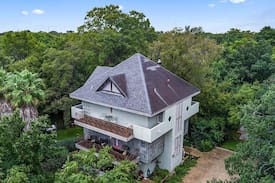 Bryan House | Abigaile’s Treehouse - The Eagle’s Nest