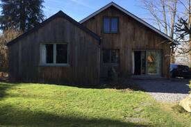 Niveze House | À l’orée du bois